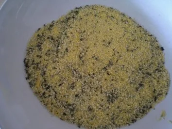 Marinierte Birnen in der Kürbiskern-Sterzmehl-Panade mit Kürbiskernöl und Vanilleeis - Rezept - Bild Nr. 4