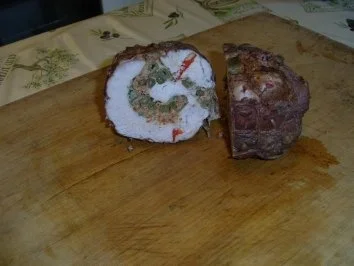 Gespickter Putenrollbraten mit Zwetschgenfüllung - Rezept - Bild Nr. 17