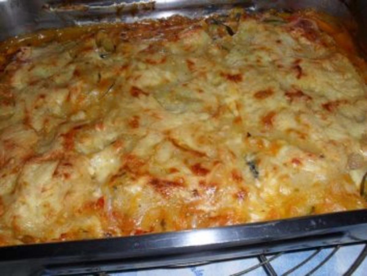 Gemüse-Lasagne mit Spitzkohl, Karotten, Zucchini und Tomaten - Rezept - Bild Nr. 7