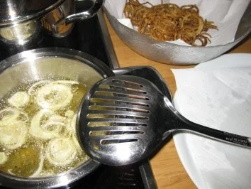 Rezept: Koteletts mit Zwiebelhaube -Pupsessen Bild Nr. 9 Koteletts mit Zwiebelhaube -Pupsessen - Rezept - Bild Nr. 9