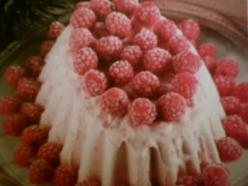 Vanille-Parfait mit Himbeeren - Rezept