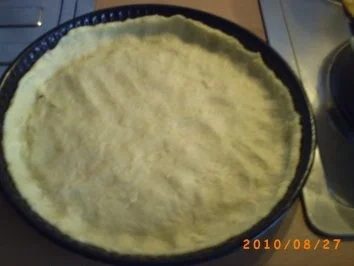 Rezept: Kuchen: Zwetschgenwähe - mit Bild Bild Nr. 2 Kuchen: Zwetschgenwähe - mit Bild - Rezept - Bild Nr. 2