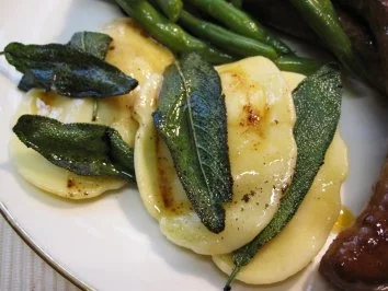 Rezept: Pasta Nobile mit Salbei ... Pasta Nobile mit Salbei ... - Rezept