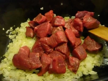 Ungarisches Gulasch - Rezept - Bild Nr. 3