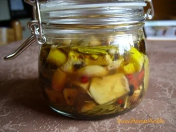 Vorrat: Pilze - pikant eingelegt - Rezept