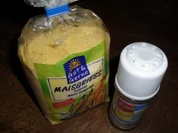 Polenta mit Tomaten, Mozarella, Kräutern und Parmesankäse - Rezept