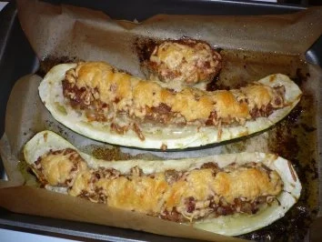 Gefüllte Zucchini mit Käse überbacken - Rezept - Bild Nr. 6