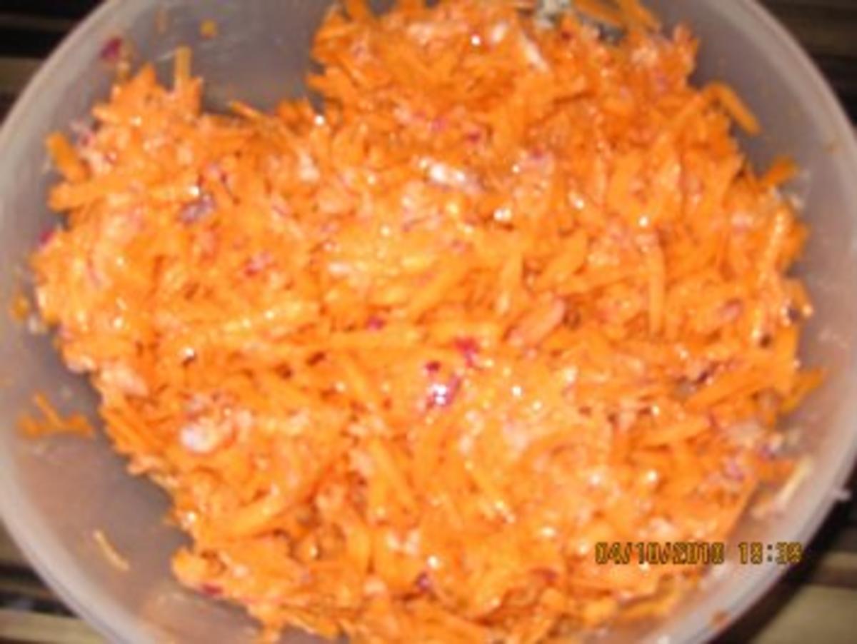 Simpler Möhrensalat - Rezept mit Bild - kochbar.de