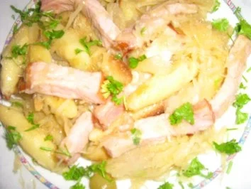 Kasslerstreifen mit Schupfnudeln und Champagnerkraut - Rezept - Bild Nr. 5