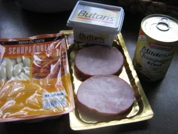 Kasslerstreifen mit Schupfnudeln und Champagnerkraut - Rezept - Bild Nr. 2