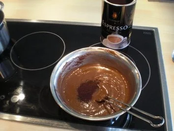 Geschenkidee: Schokoladen-Fondue - Rezept - Bild Nr. 3