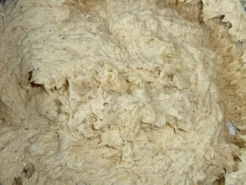 Nusswaffeln mit Sahne.... heißen Kirschen..... - Rezept - Bild Nr. 4