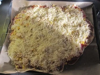 Pizza "ohne Hefe" - Rezept - Bild Nr. 5