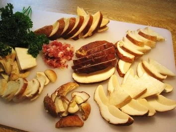 Kotelett paniert - mit gebratenen Steinpilzen .... - Rezept - Bild Nr. 2