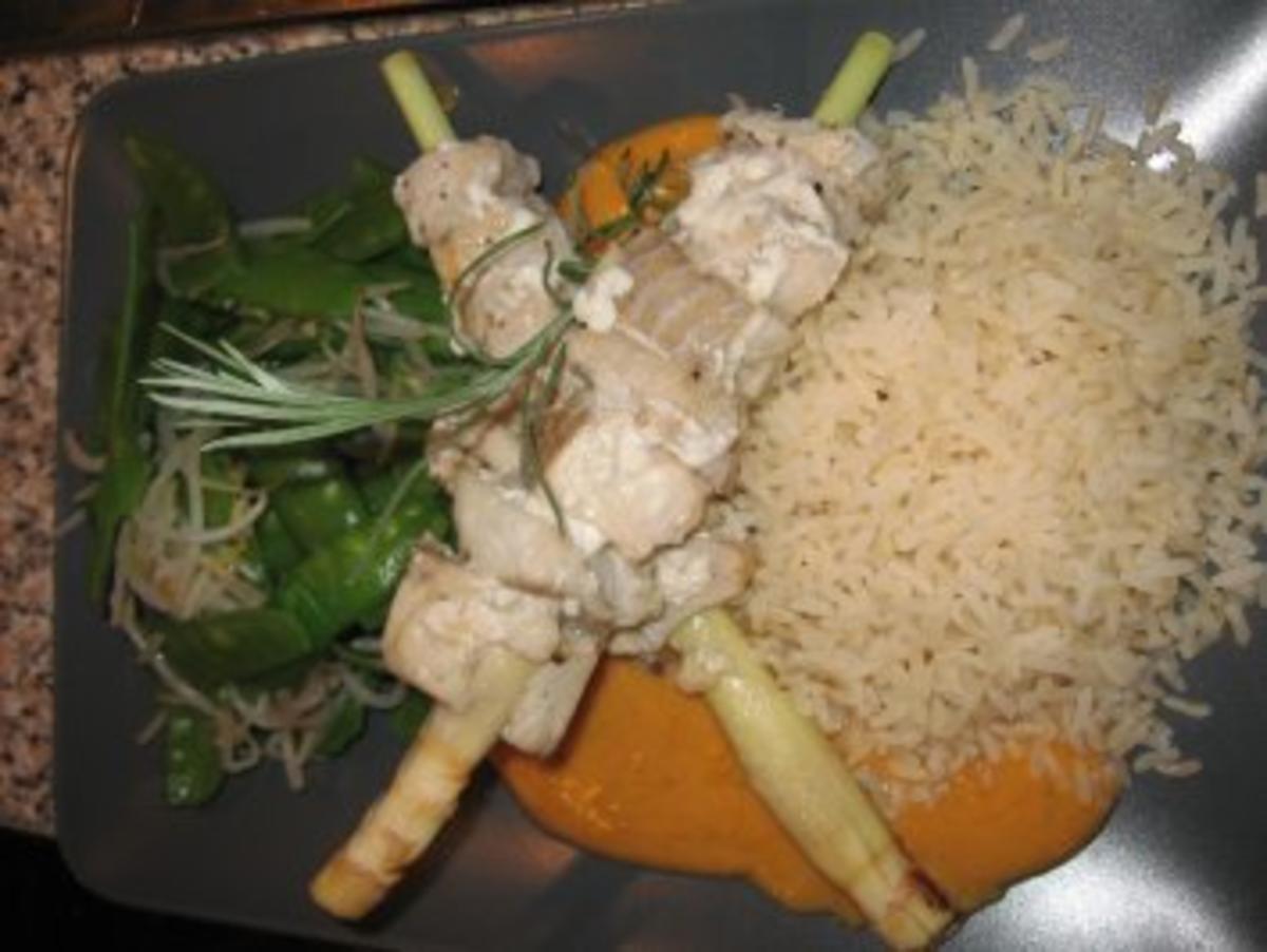 Rotes Thai-Curry mit Zitronengras-Seelachsfilet-Spieße - Rezept - Bild Nr. 3