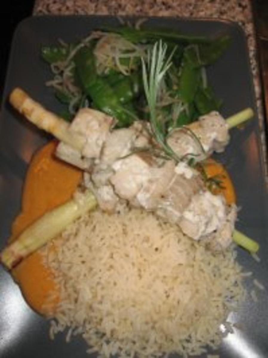 Rotes Thai-Curry mit Zitronengras-Seelachsfilet-Spieße - Rezept - Bild Nr. 5