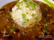 Schwammerlbrühe mit Semmelknödel - Rezept