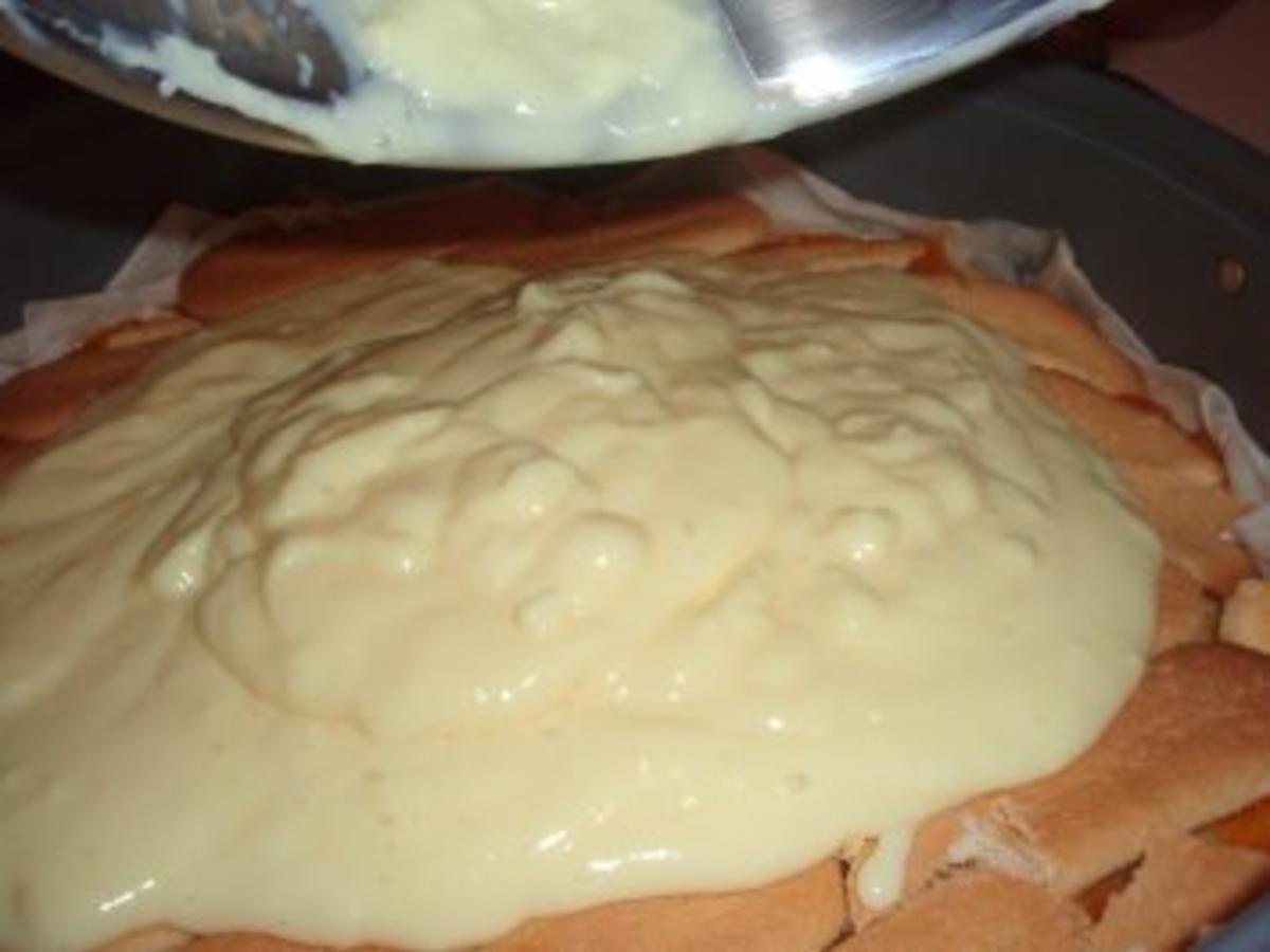 Torte: Gedeckte Apfel Pudding Torte - einfach - von caramaus