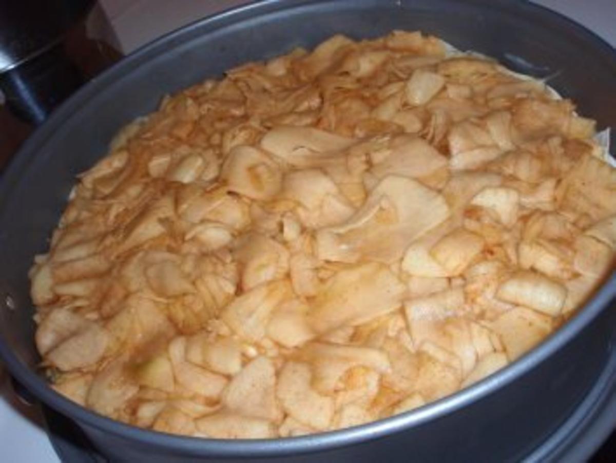 Torte: Gedeckte Apfel - Pudding - Torte - Rezept - Bild Nr. 6