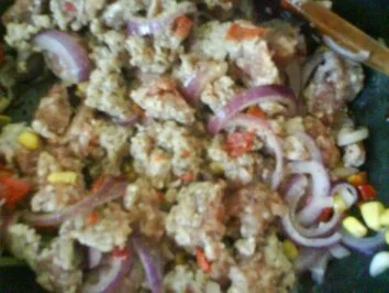 Rezept: Deftige Pfannkuchen mit Frischkäse-Hackfleischfüllung Bild Nr. 12 Deftige Pfannkuchen mit Frischkäse-Hackfleischfüllung - Rezept - Bild Nr. 12