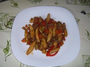 Schupfnudel-Hackfleischpfanne - Rezept