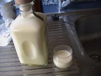 Rezept: Eierlikör selbstgemacht Bild Nr. 6 Eierlikör selbstgemacht - Rezept - Bild Nr. 6