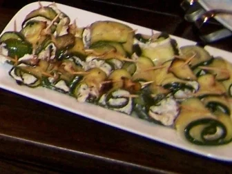 Rezept: Zucchiniröllchen Zucchiniröllchen - Rezept