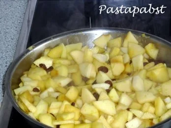 Gedeckter Apfelkuchen - Rezept - Bild Nr. 2