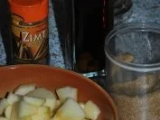 Mascarpone-Traum mit beschwipsten Äpfeln unterm Chilihäubchen - Rezept - Bild Nr. 4