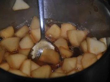 Mascarpone-Traum mit beschwipsten Äpfeln unterm Chilihäubchen - Rezept - Bild Nr. 6