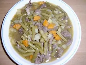 Rezept: Grüne Bohnensuppe mit Butternockeln Grüne Bohnensuppe mit Butternockeln - Rezept