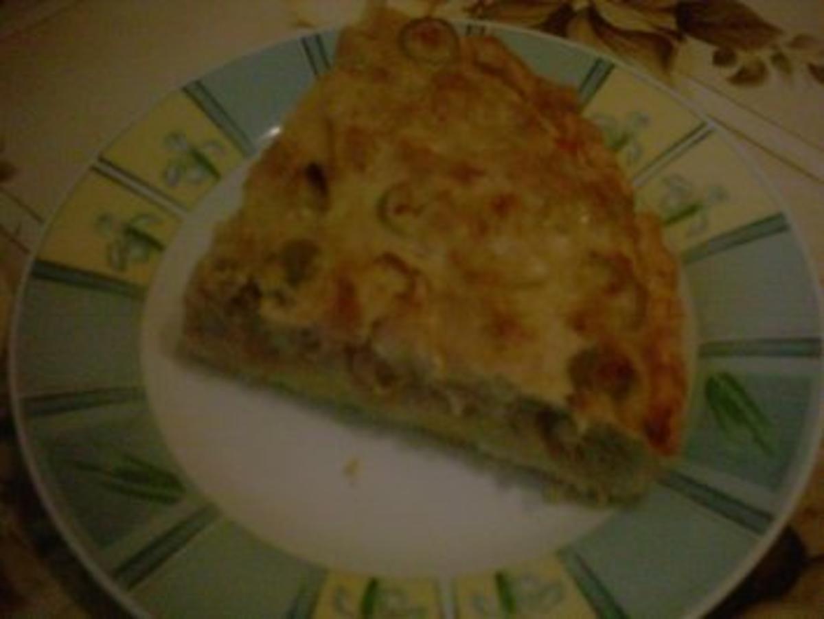 Bilder für Thunfisch - Zwiebel - Pie Rezept