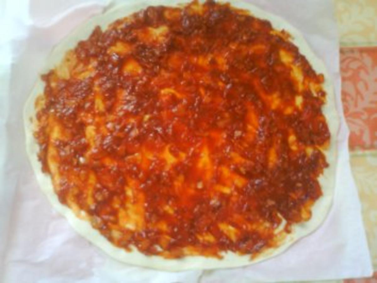 Pizza rustikal - Rezept - Bild Nr. 6