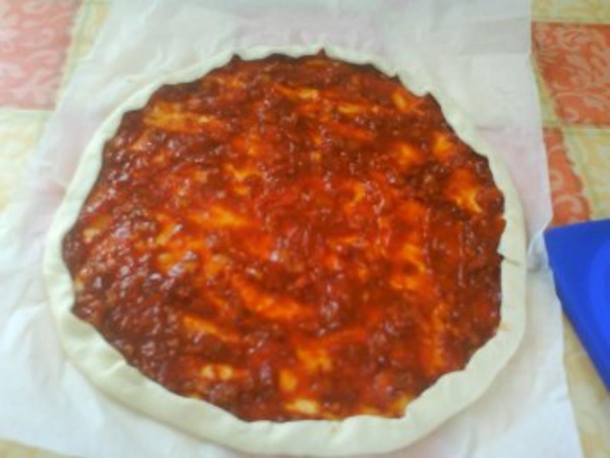Pizza rustikal - Rezept - Bild Nr. 7