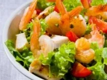 Shrimps-Brotsalat mit Limettendressing - Rezept