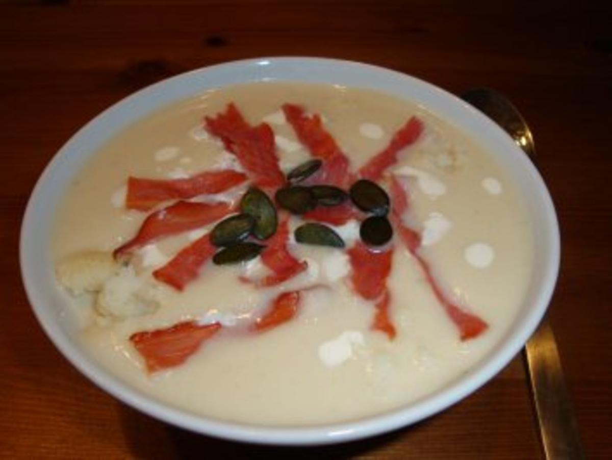 Blumenkohlsuppe mit Ingwer und Frühstücksspeck - Rezept