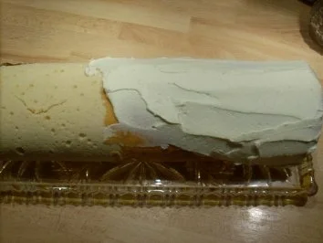 Rezept: Zitronenrolle Bild Nr. 5 Zitronenrolle - Rezept - Bild Nr. 5