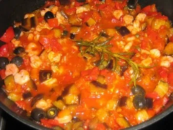 Mediteranes Gemüse mit Schrimps auf Fusilli - Rezept - Bild Nr. 5