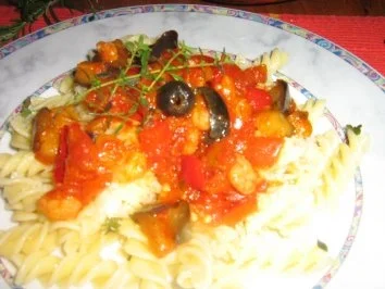 Mediteranes Gemüse mit Schrimps auf Fusilli - Rezept - Bild Nr. 7