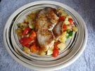 Rezept: Resteverwertung : Gemüsebratkartoffeln, dazu Tilapia Resteverwertung : Gemüsebratkartoffeln, dazu Tilapia - Rezept