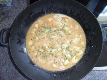 Gnocchi mit Karotten in Erdnuss-Sauce - Rezept - Bild Nr. 8