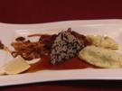 Wasabi-Kartoffelpüree mit Thunfisch in Sesamkruste und Gemüsechips (Janina Uhse) - Rezept