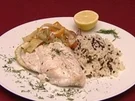 Fischfilet auf Gemüse in leichter Kräuter-Sahnesoße, dazu Reis (Raphael Schneider) - Rezept