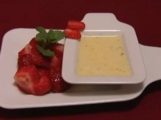 Erdbeeren auf Vanillespiegel (Anne Menden) - Rezept