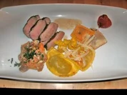 Entenbrüstchen mit Pastavariationen und Pfifferlingen - Rezept