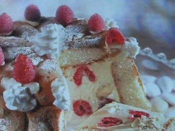 Himbeer- Charlotte mit dragées - Rezept