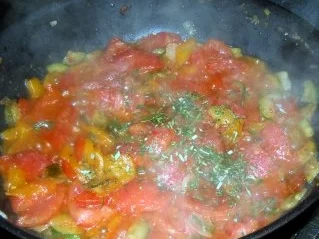 Scharfe Hähnchenbrust auf fruchtig-scharfem Gemüse - Rezept - Bild Nr. 8