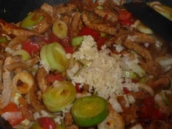 Rezept: Geschnetzeltes "Provence" Bild Nr. 7 Geschnetzeltes "Provence" - Rezept - Bild Nr. 7