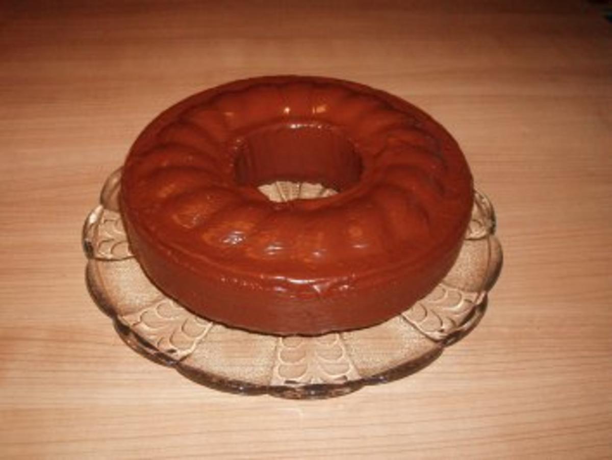Schoko-Nuss-Kuchen mit Marzipan - Rezept - Bild Nr. 2