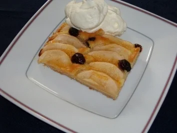 Apfelkuchen mit zwei Böden - Rezept